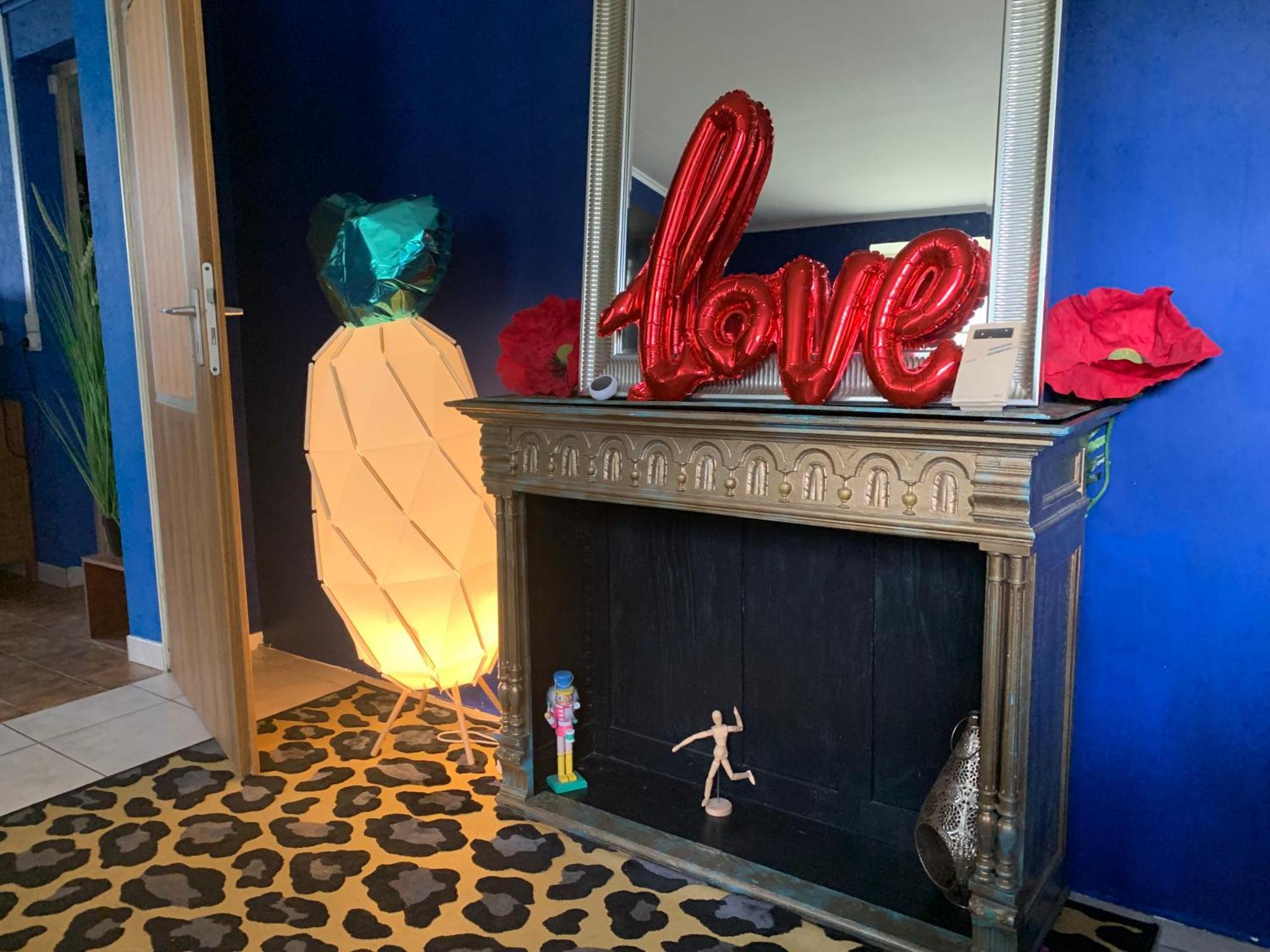 Suite Romantique Jacuzzi Gagny Bagian luar foto