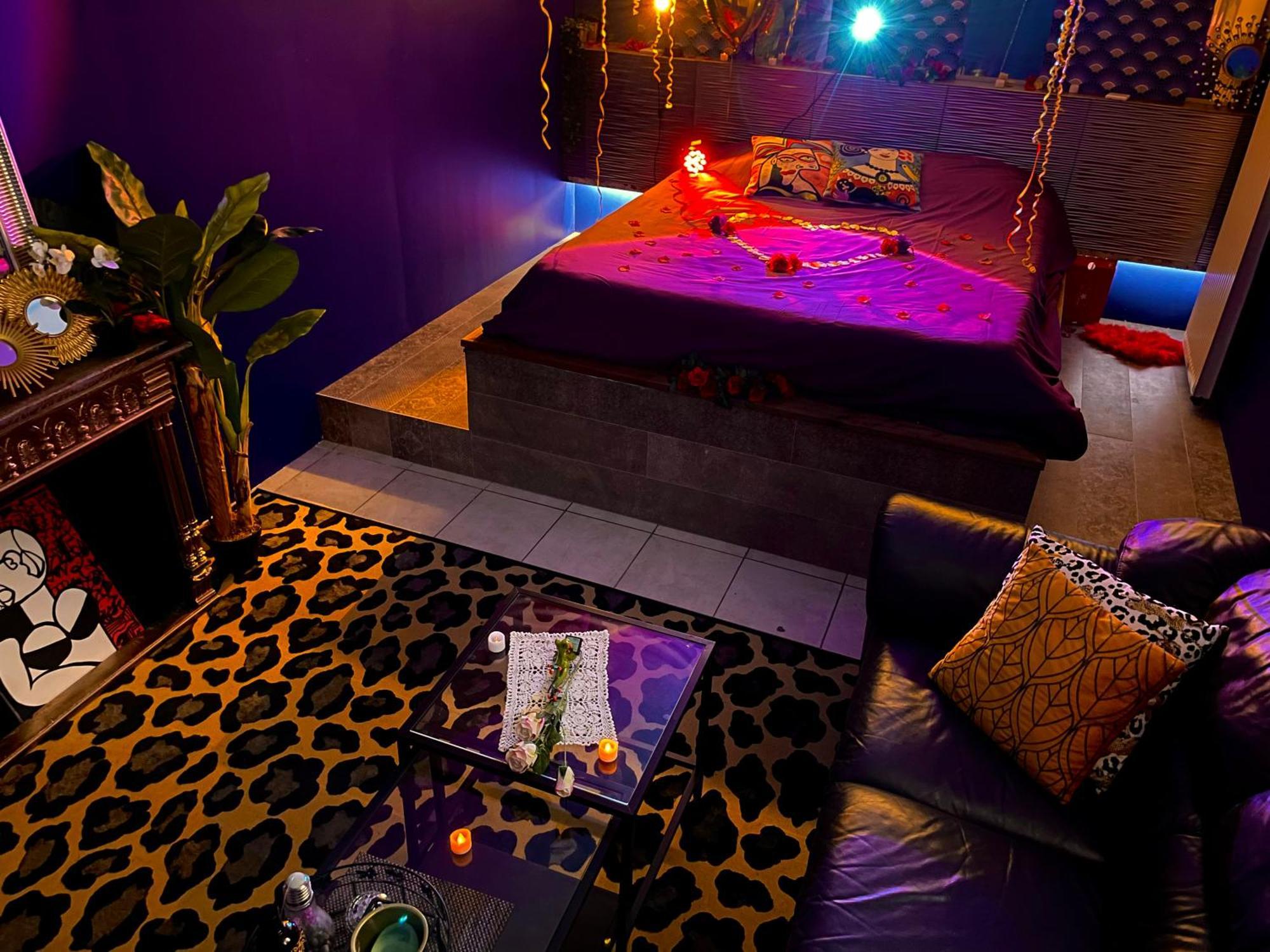 Suite Romantique Jacuzzi Gagny Bagian luar foto